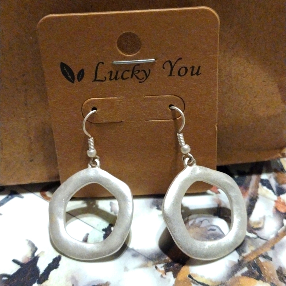 Cute dangle earrings silvertone